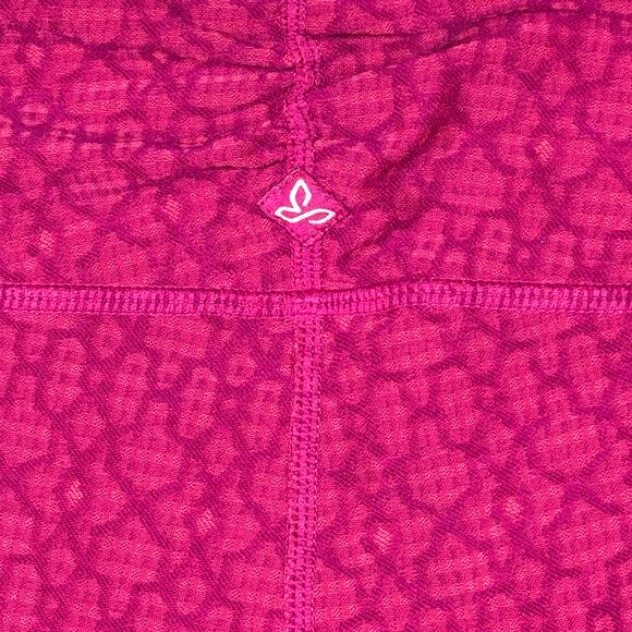 PrAna Medium Misty Knicker Capris Legging Geometric Stretch Wicking Shirred Pink - Picture 6 of 7